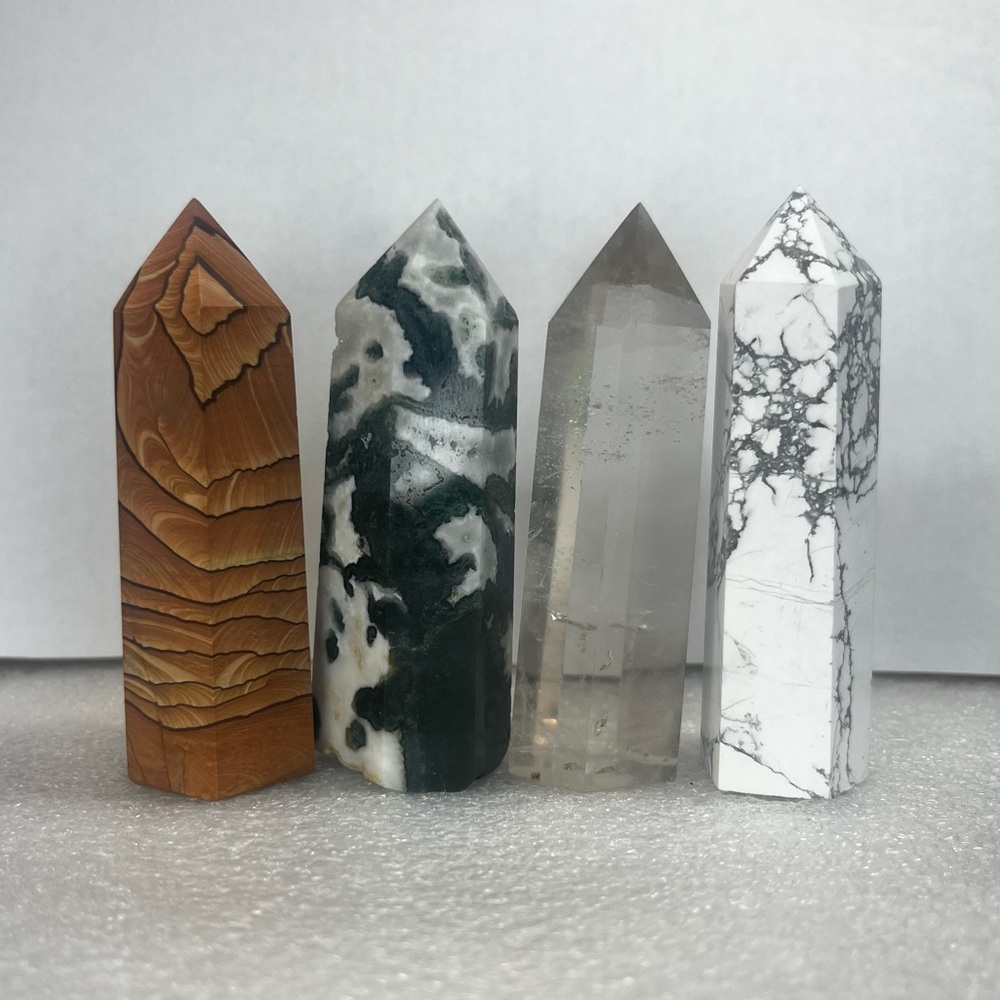 Natural-Theme Crystal Tower Set